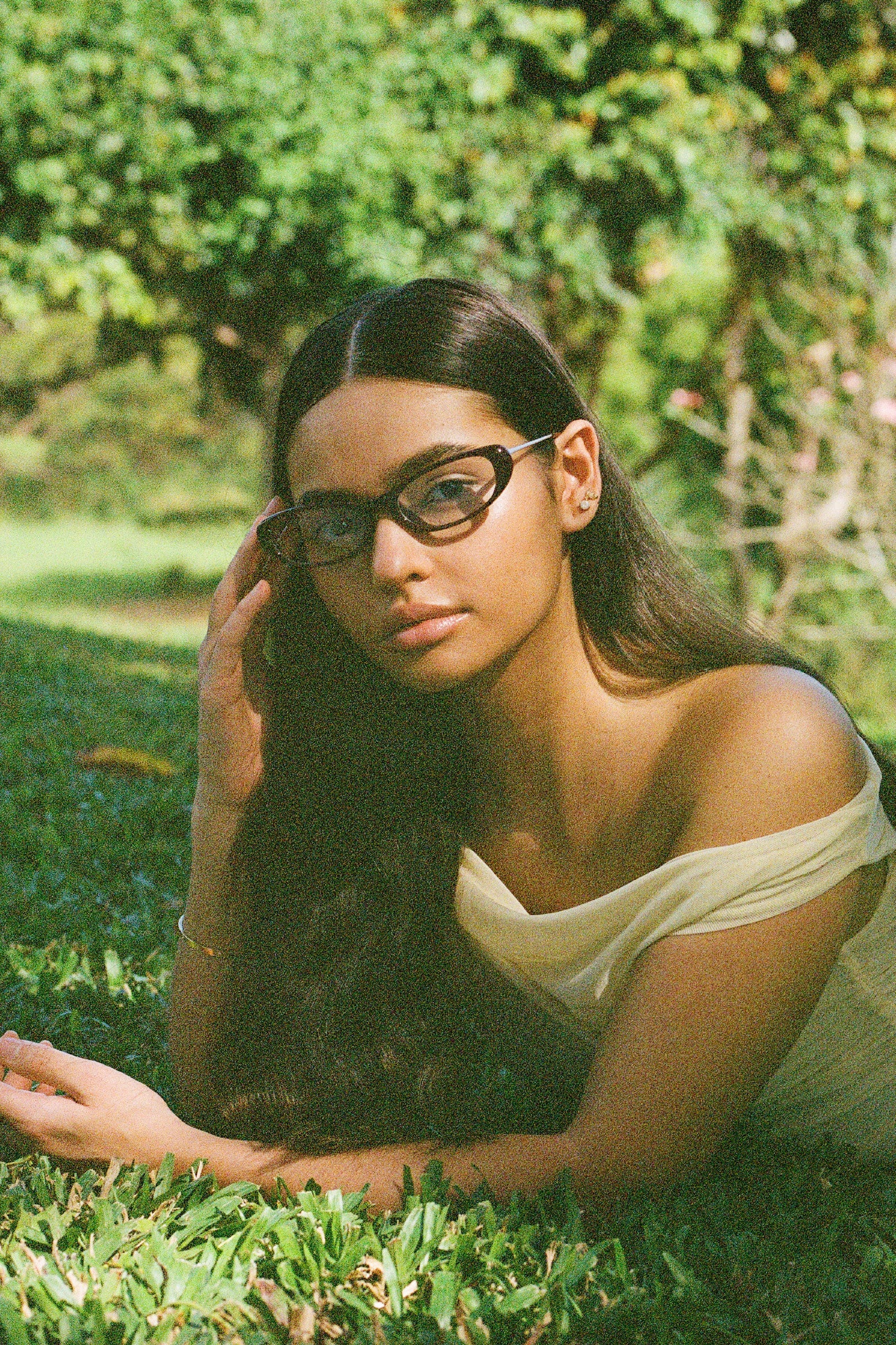 Rocio-Zobel-Showcases-Dreamy-European-Summer-Vacation-on-Instagram